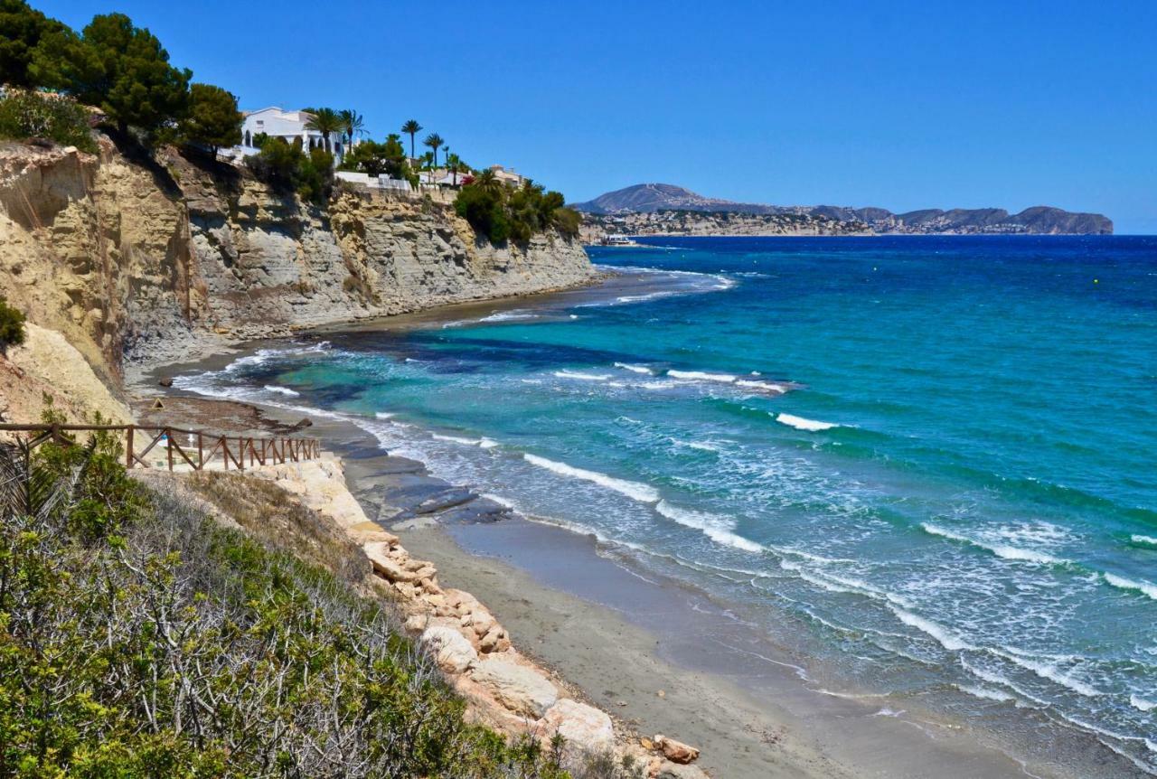 Calalga Сasa Frente A La Playa Con Piscina Privada Vila Calpe Exterior foto