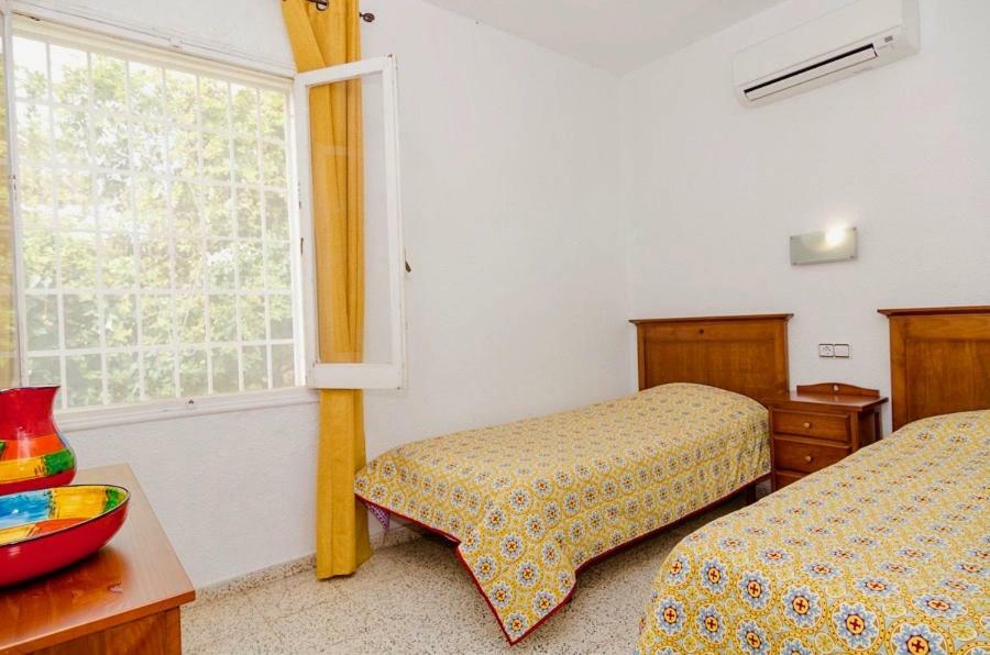 Calalga Сasa Frente A La Playa Con Piscina Privada Vila Calpe Exterior foto