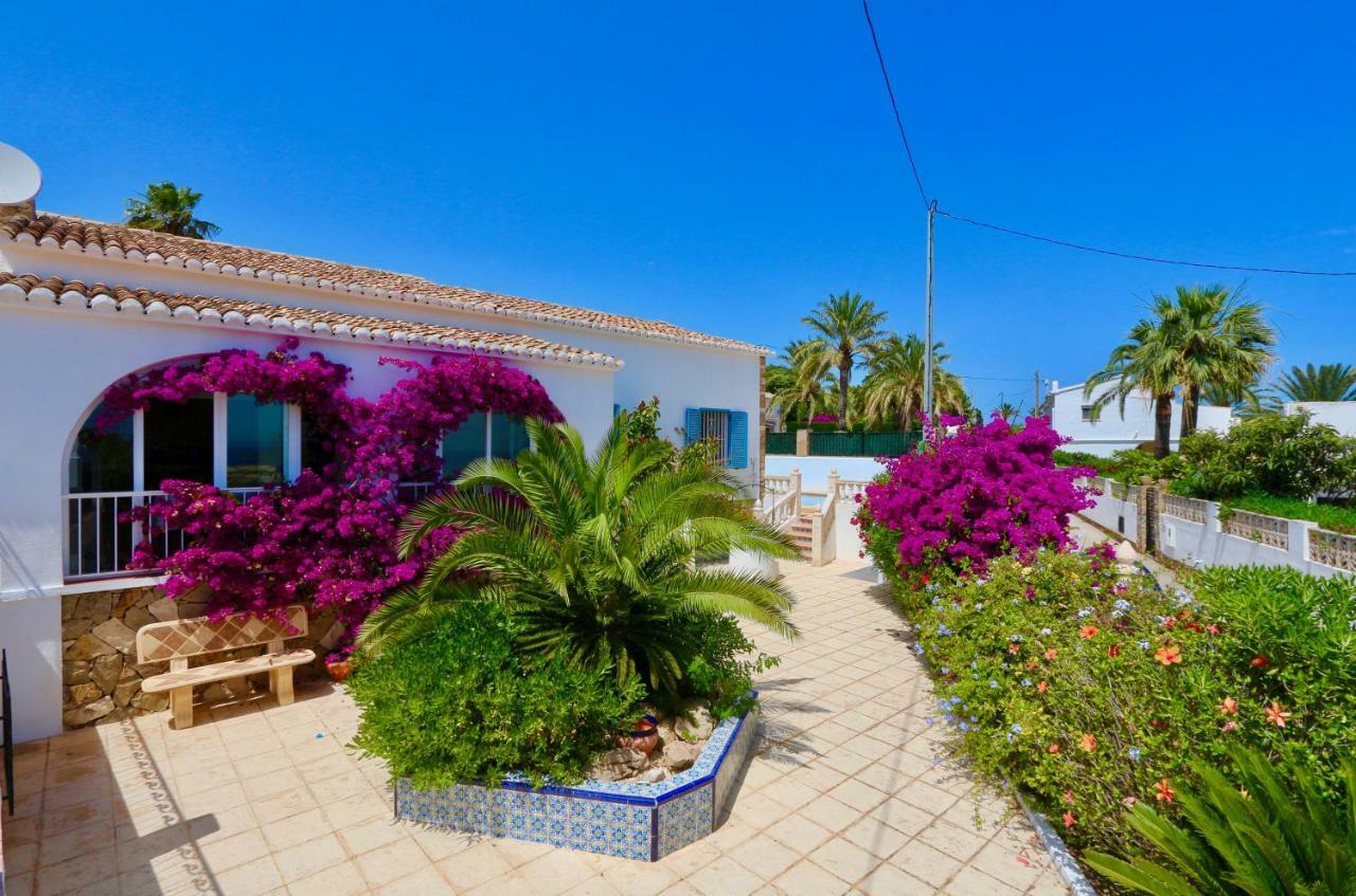 Calalga Сasa Frente A La Playa Con Piscina Privada Vila Calpe Exterior foto
