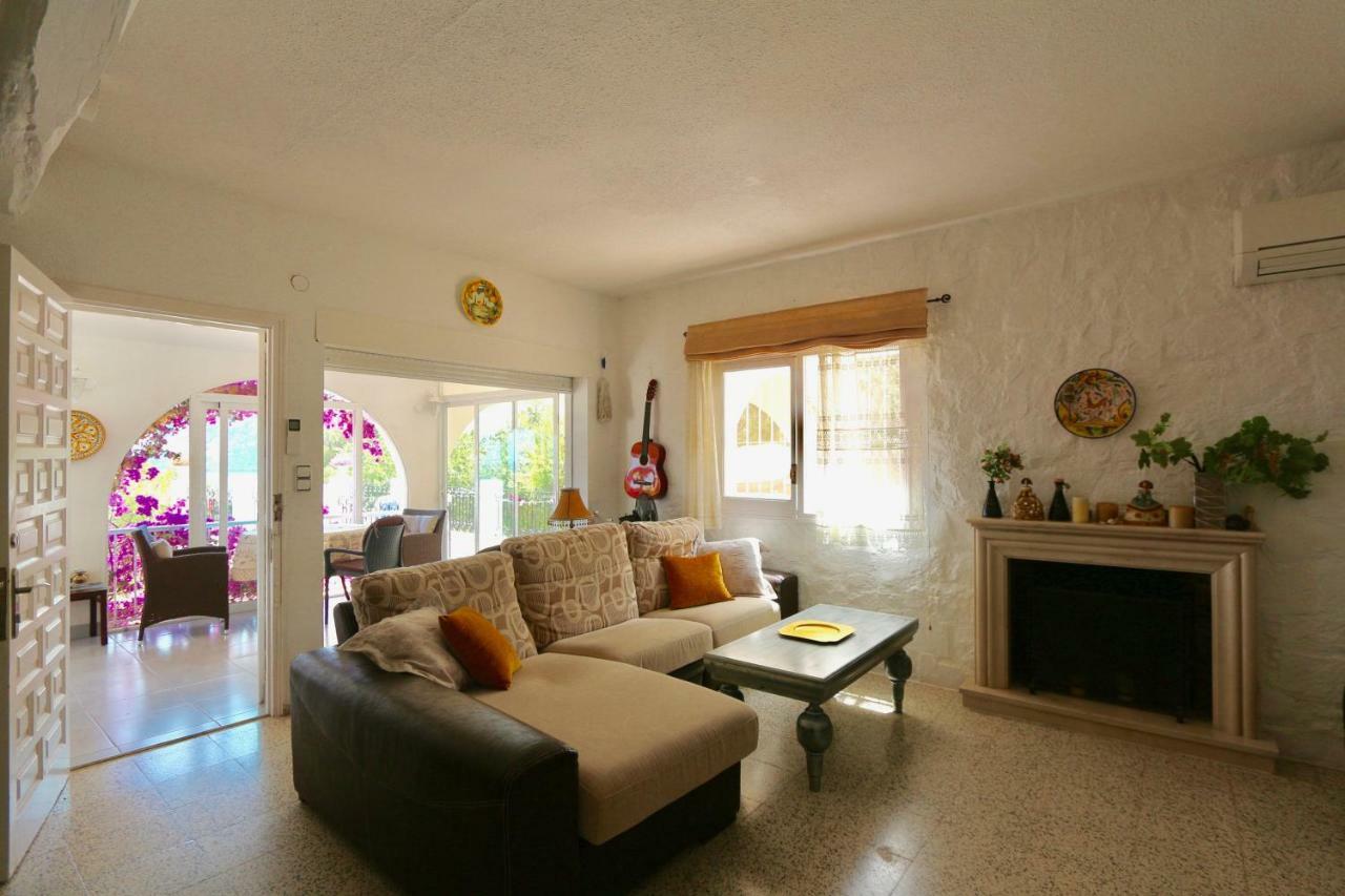 Calalga Сasa Frente A La Playa Con Piscina Privada Vila Calpe Exterior foto
